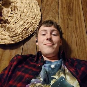 Meet your Posher, Ethan